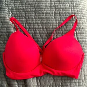 Victoria’s Secret bra